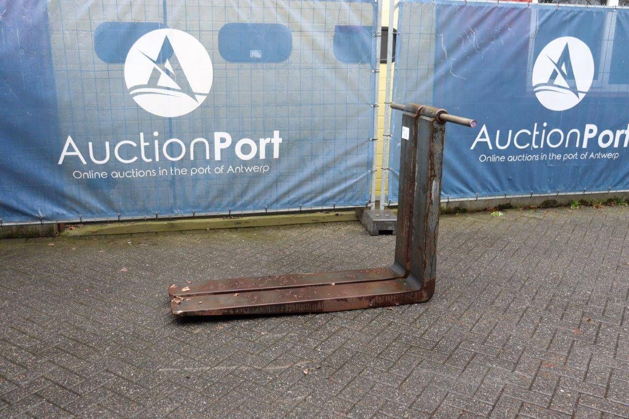 Pallet forks Linde H150 