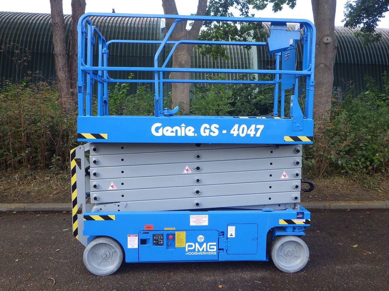 Scissor lift Genie GS-4047 Electric 13.70m 2015