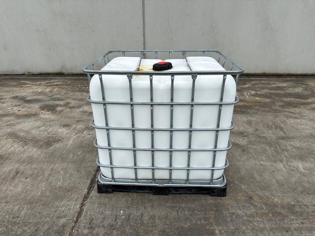 IBC tank with soap