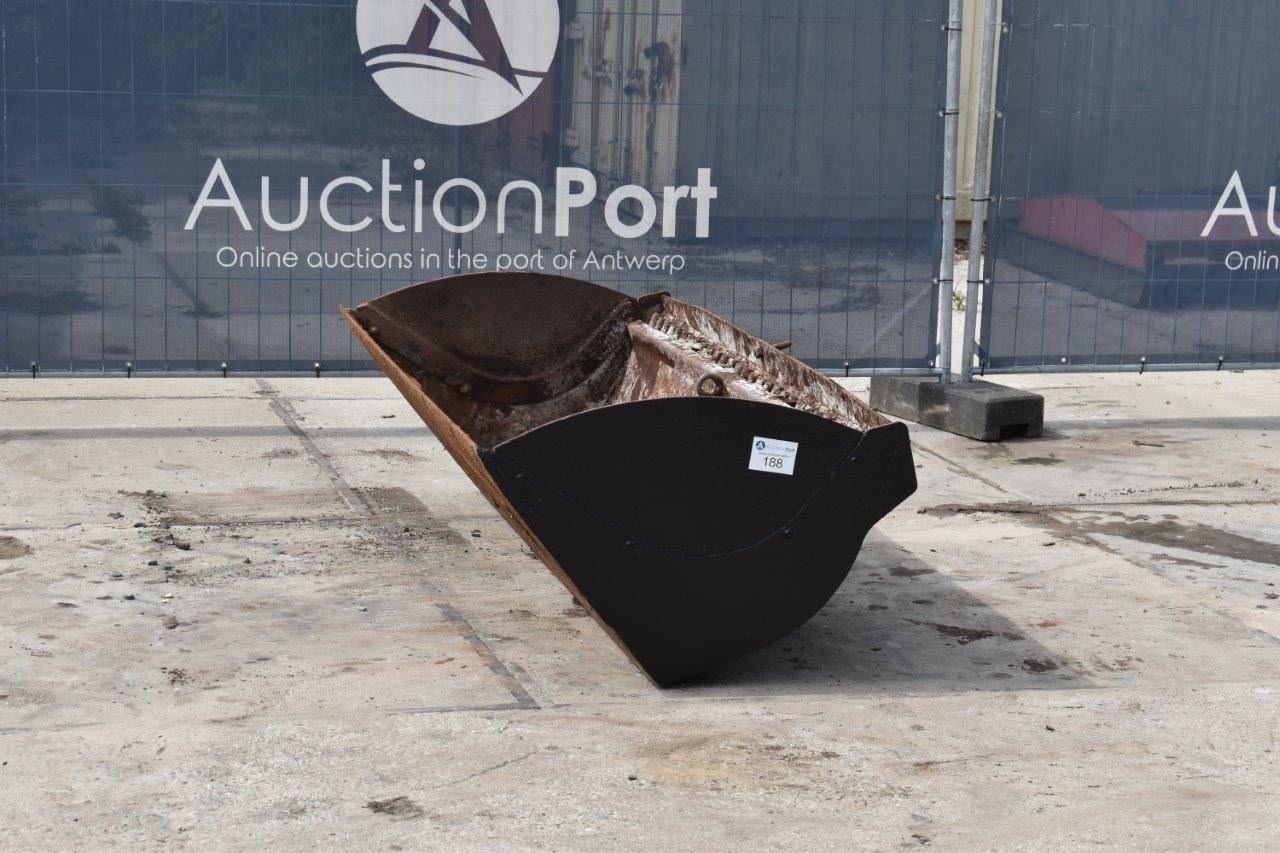 Digger bucket