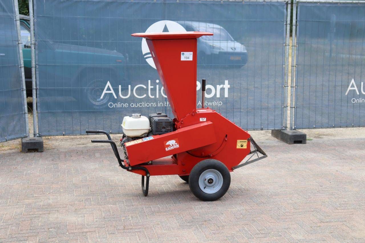 Caravaggi Petrol Wood Chipper