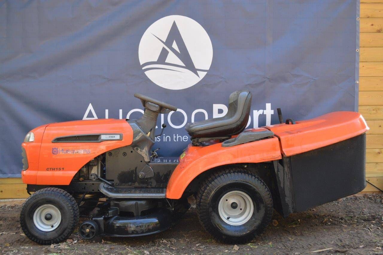 Riding mower Husqvarna CTH151 Petrol (Margin) Auctionport