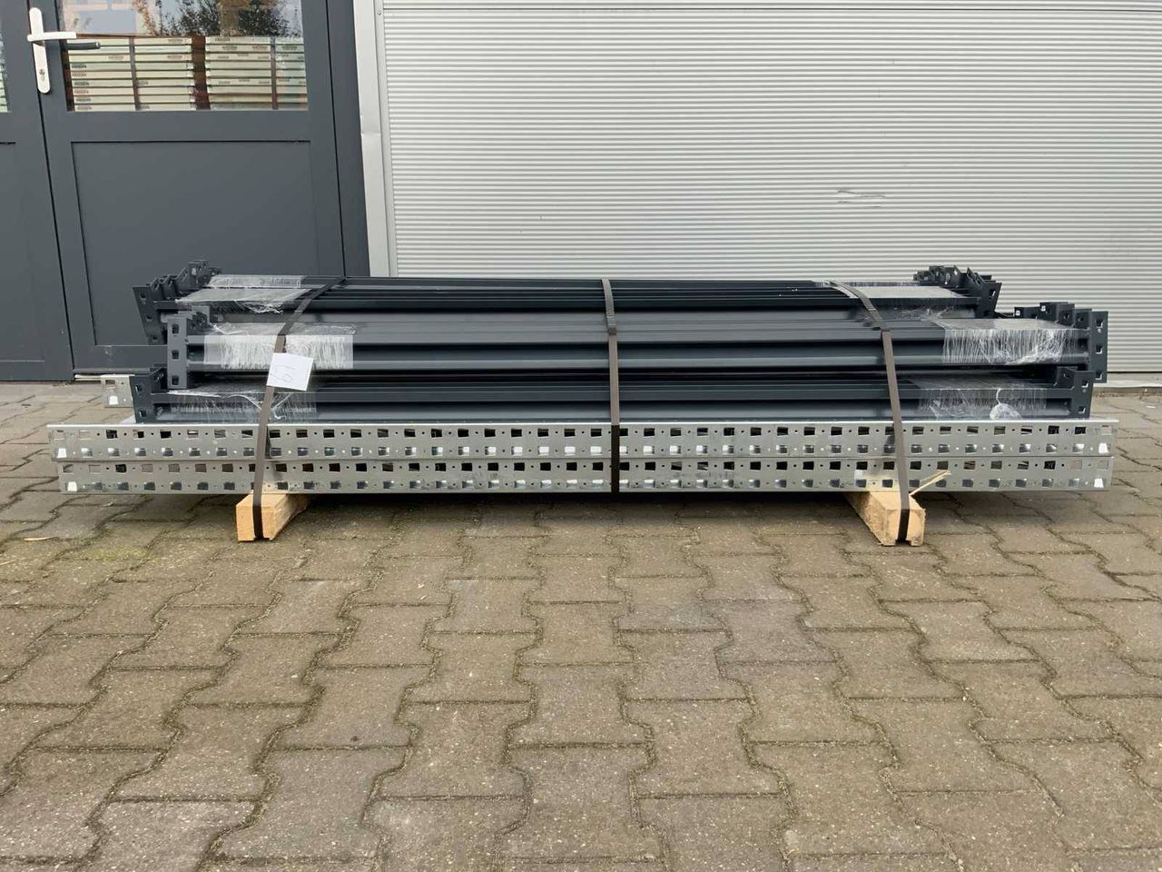 Warehouse rack 1750x500x1990mm 32x5 New