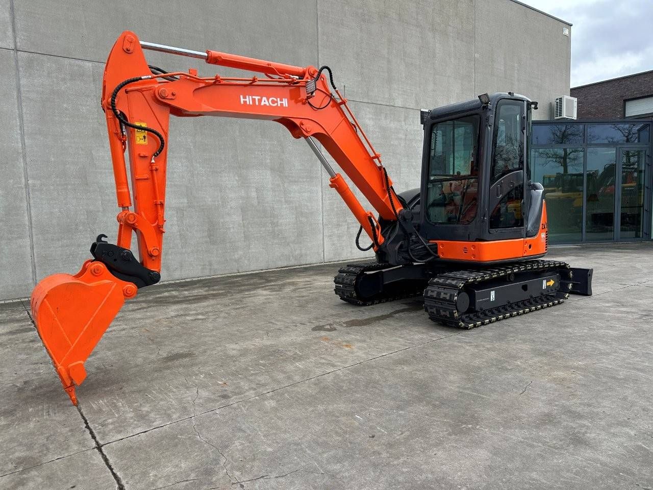 Crawler excavator Hitachi ZX60USB-3F Diesel 2012