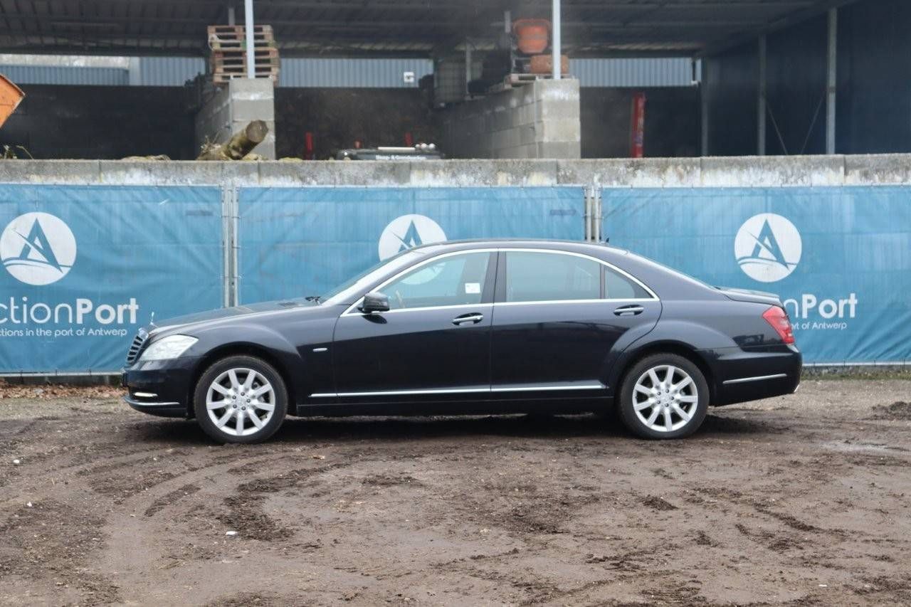 Passenger car Mercedes-Benz S 350 CDI Diesel 2010 (Margin)