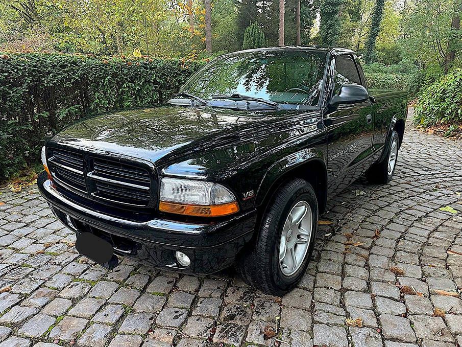 Dodge Dakota 5.9 R/T pickup (Margin)