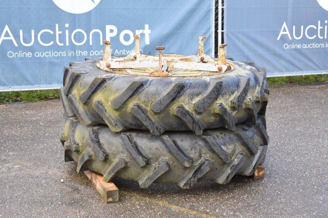 Agricultural tires Vredestein 12R38/13.6R38