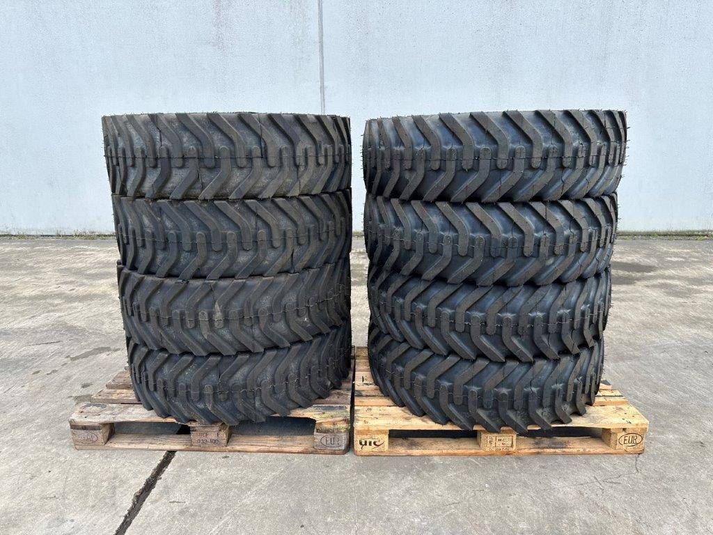 Crane tires Bandenmarkt 315/80 R22.5 with rim New