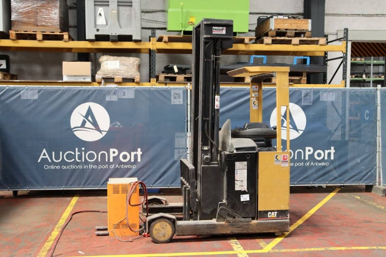 Caterpillar Electric Reach Truck