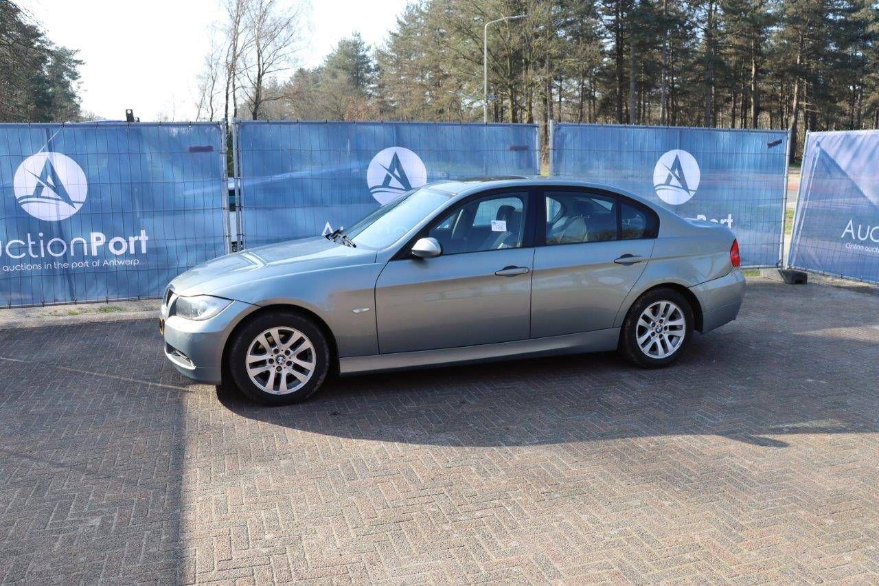 BMW 320i Diesel 150hp 2006 (Margin)