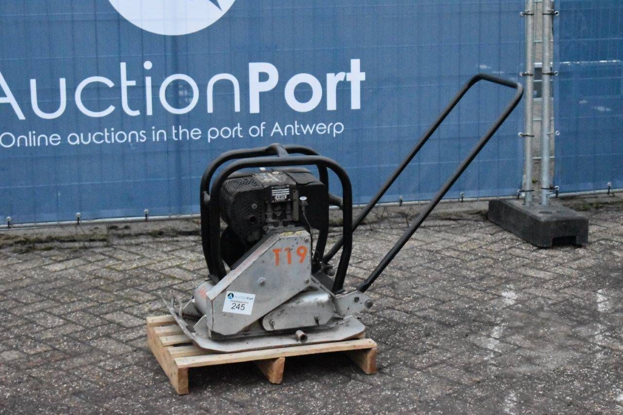 Vibratory plate