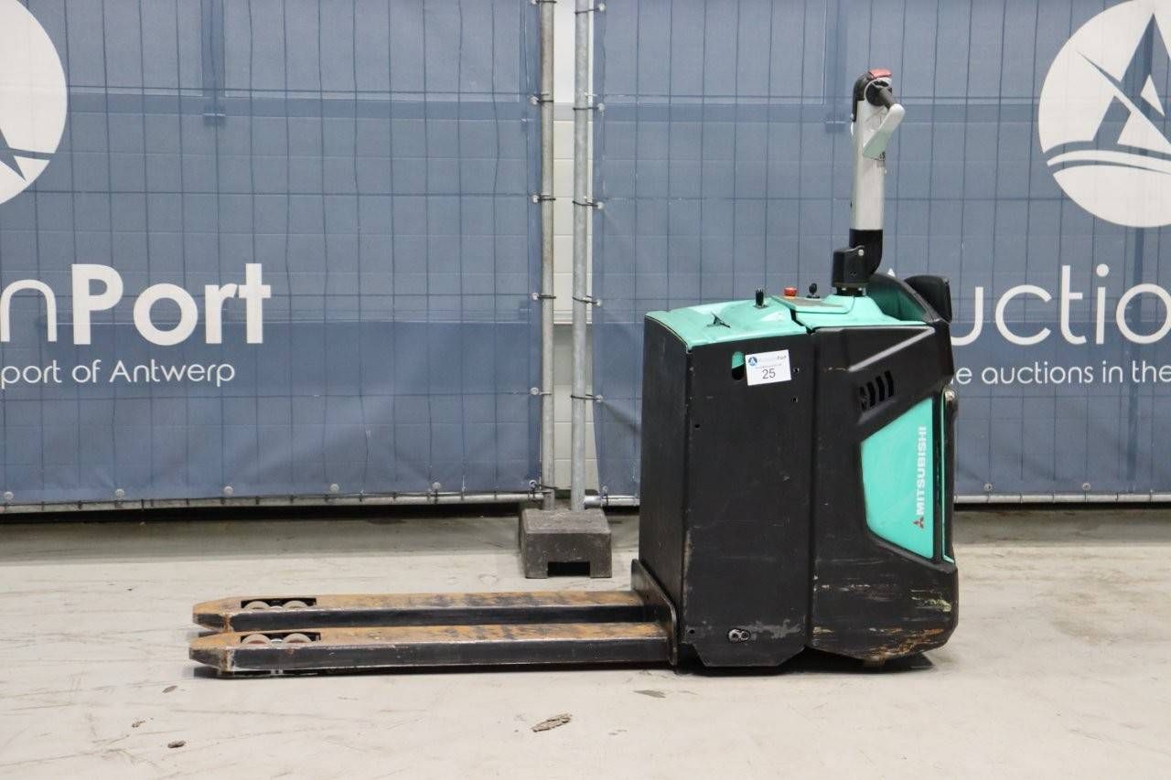 Pallet truck Mitsubishi PBV20N2 Electric 2000kg 2015