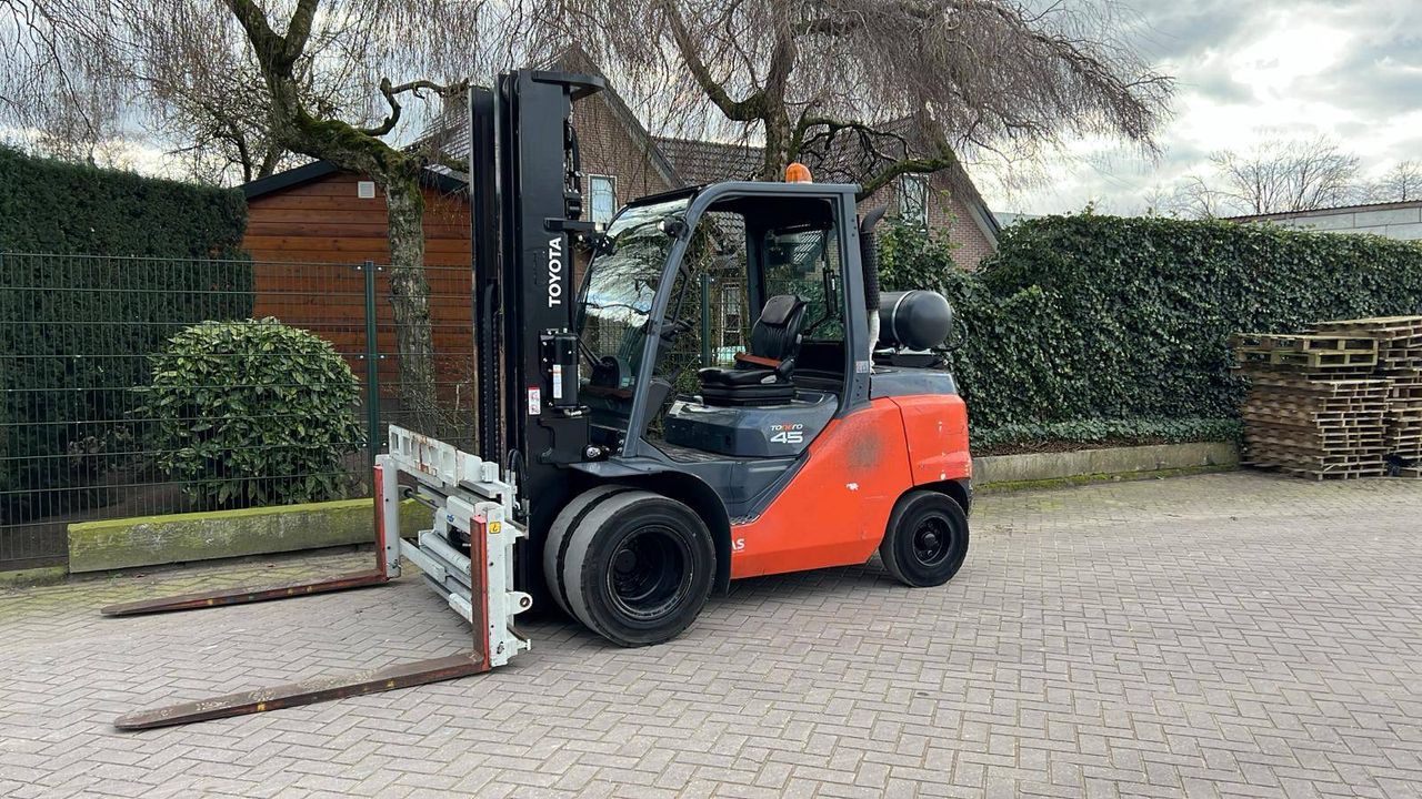 Forklift Toyota 8FG45N LPG 4500kg