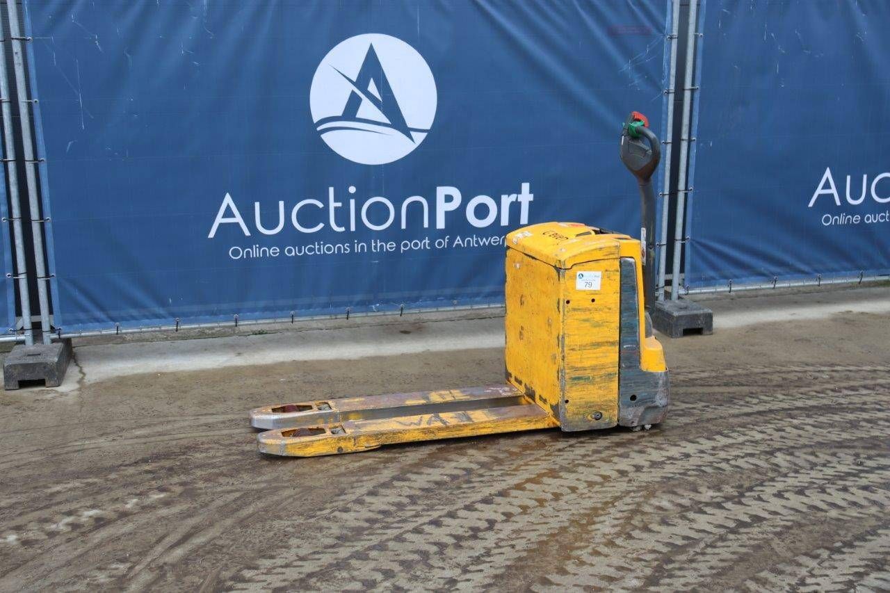 Pallet truck Jungheinrich EJE 120 Electric 2000kg