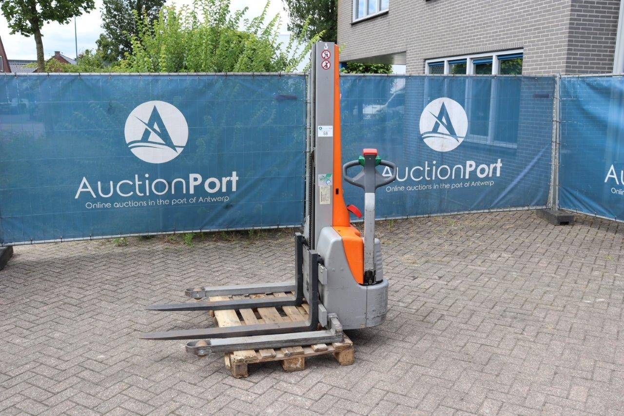 Stacker Jungheinrich EMB 10G-117-156E Electric 1000kg