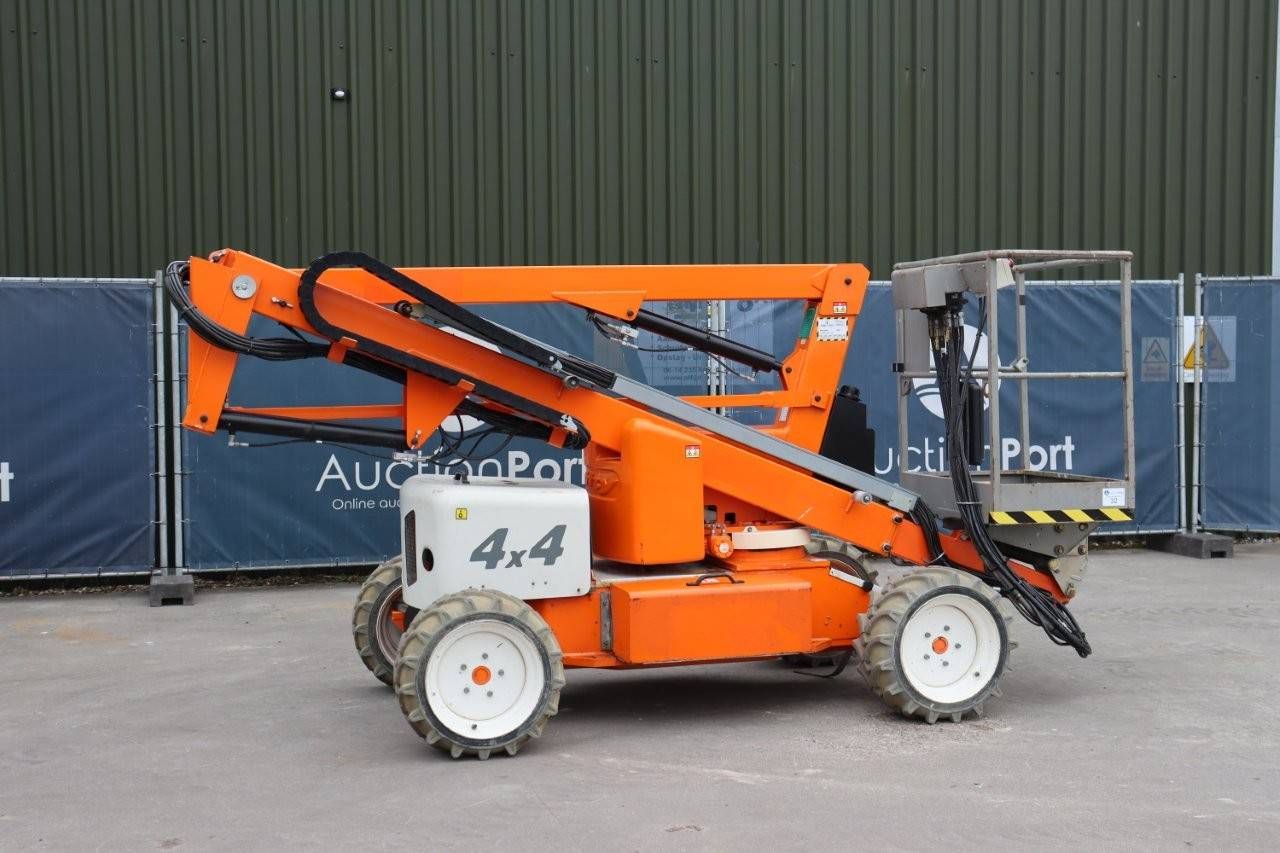 Niftylift HR12DE 4WD Electric + Diesel 12.2m Articulated Boom Lift 2014