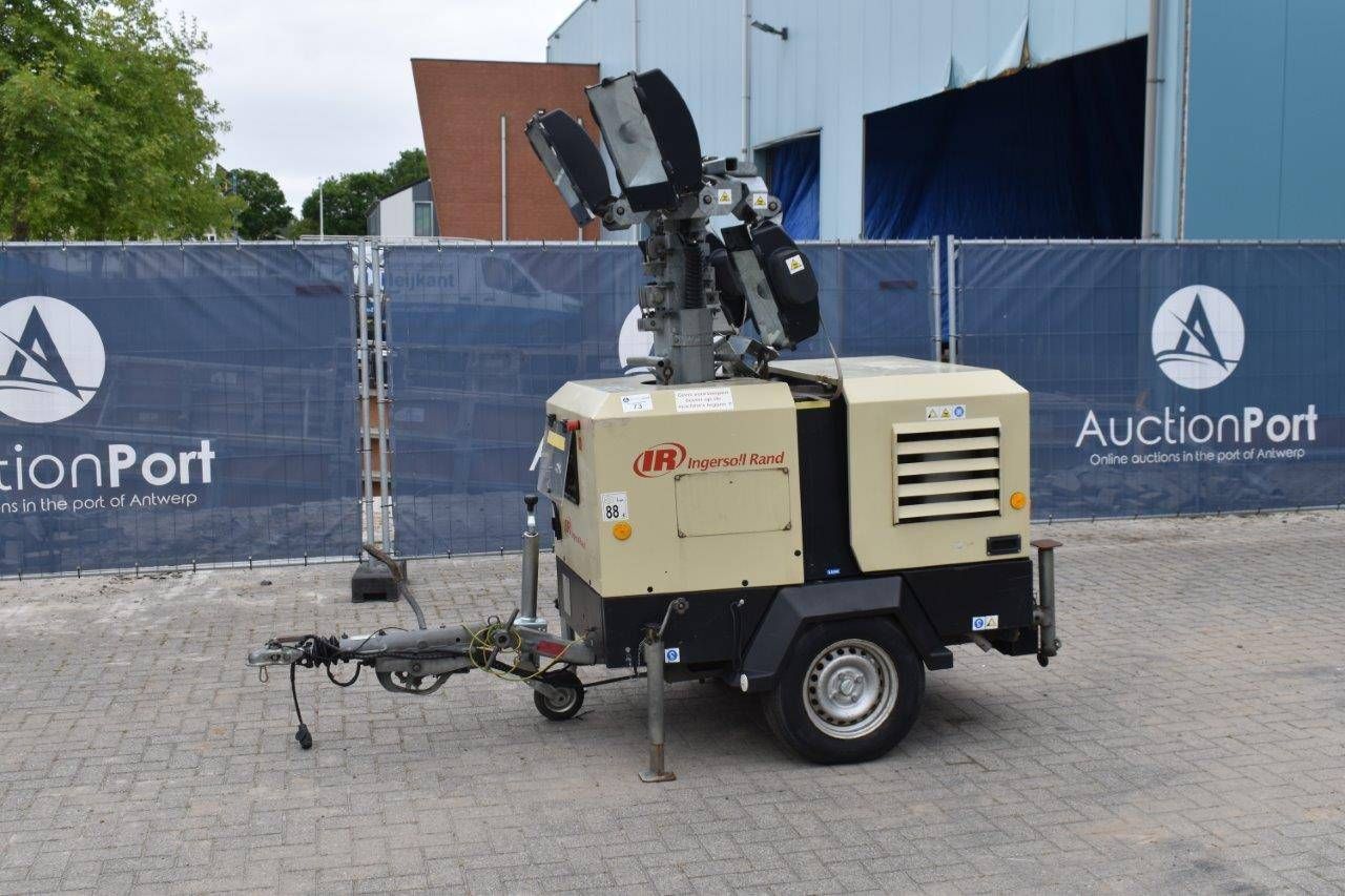 Light tower Doosan V9 Diesel 8.8KVA 2009