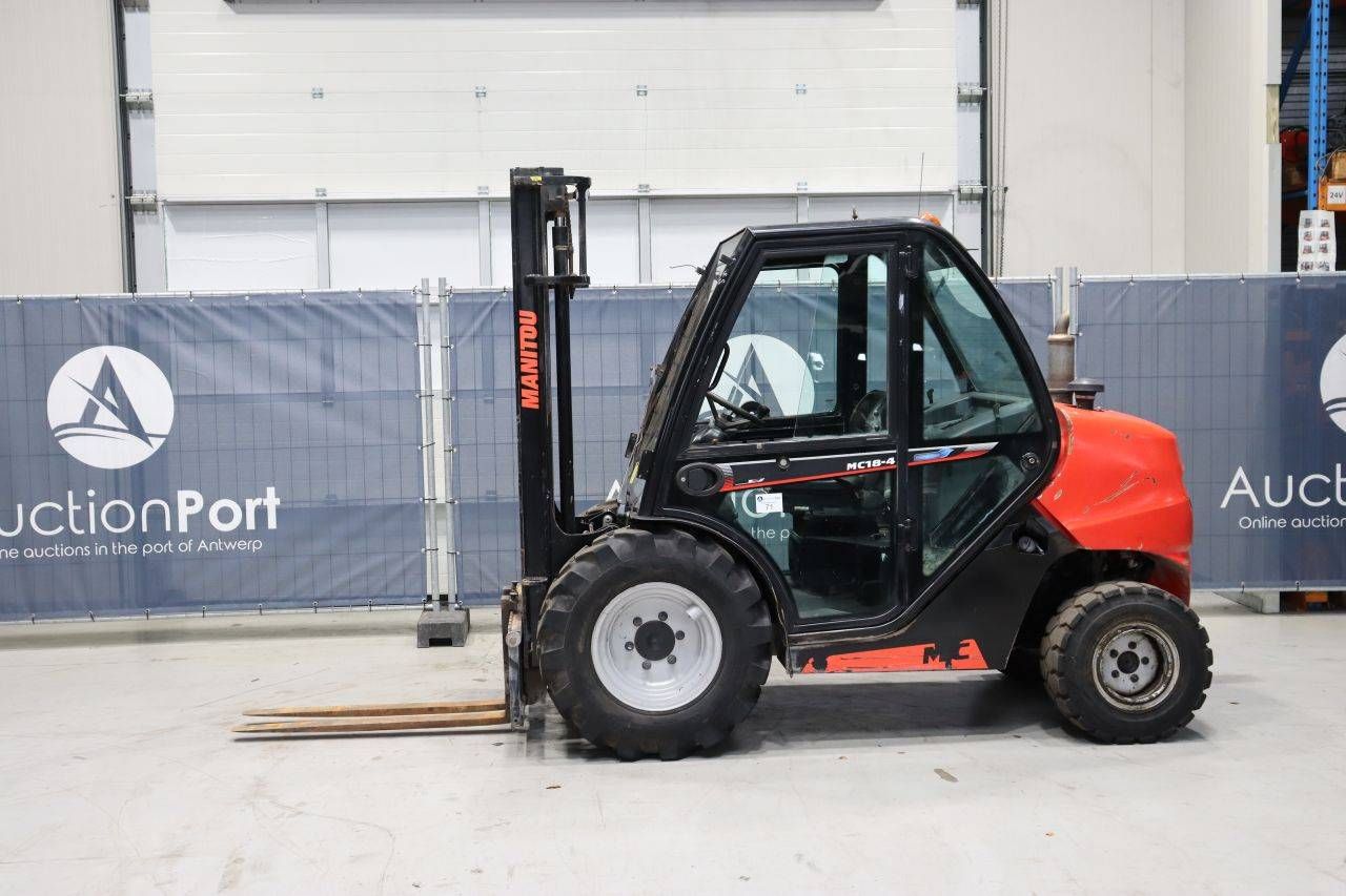 Empilhadeira para terrenos acidentados Manitou MC18-4 Diesel 28kW 1800kg 3,3m 2021
