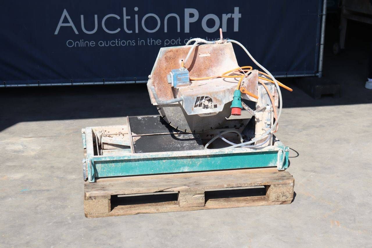 Electric Saw