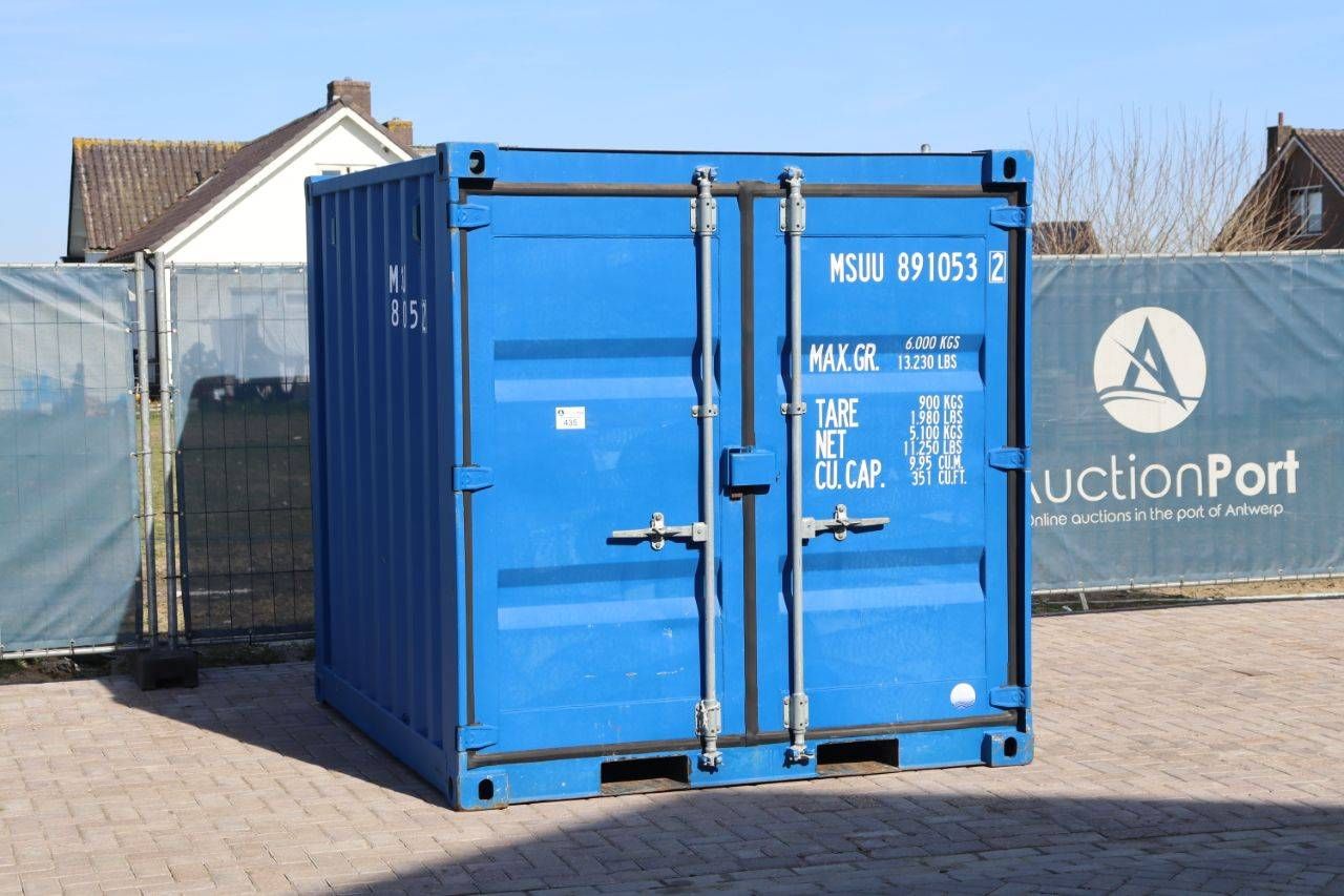 Container