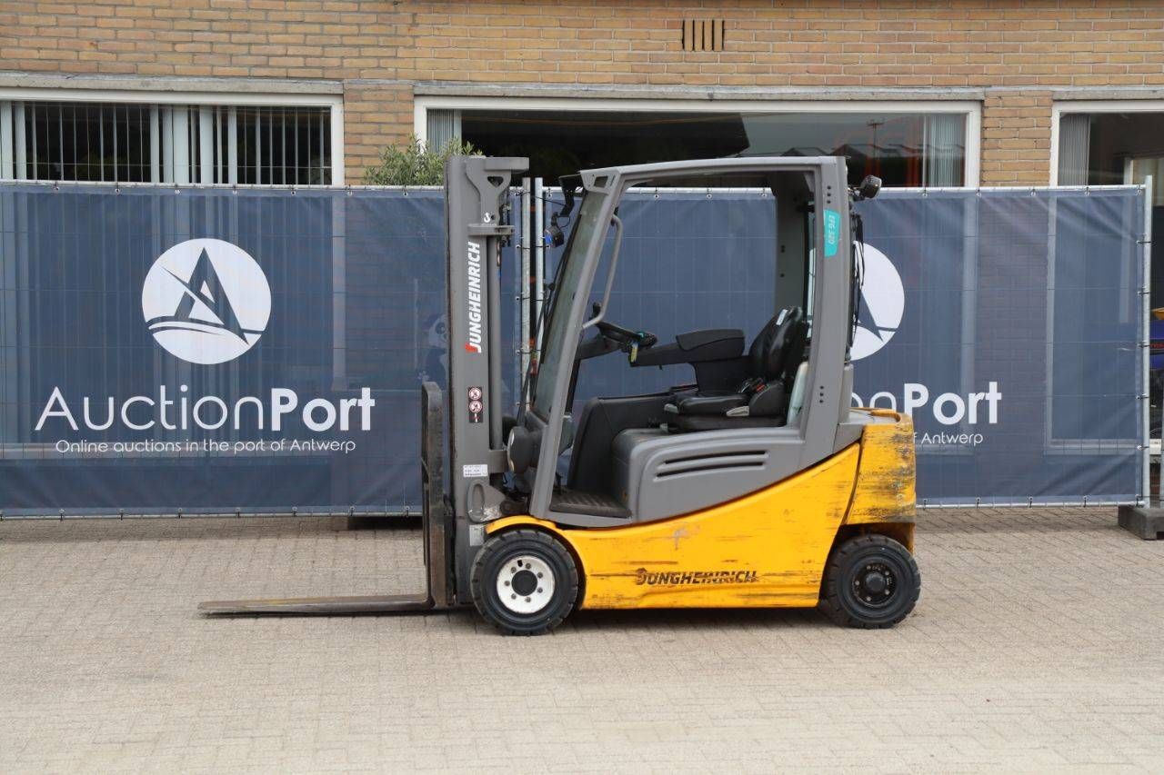 Forklift Jungheinrich EFG 320 Electric 2000kg 4.4m 2019