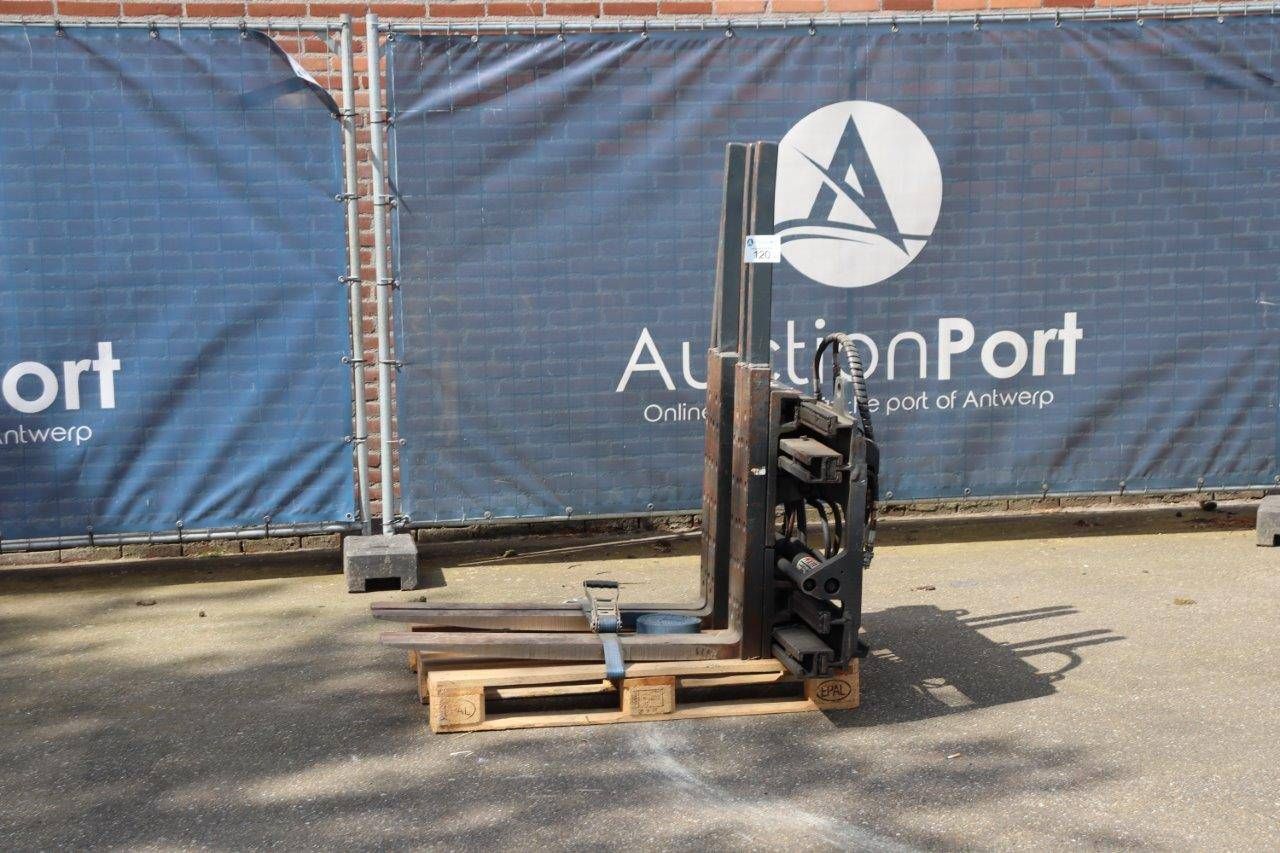 Fork carriage Axtra 3T429 5000kg 