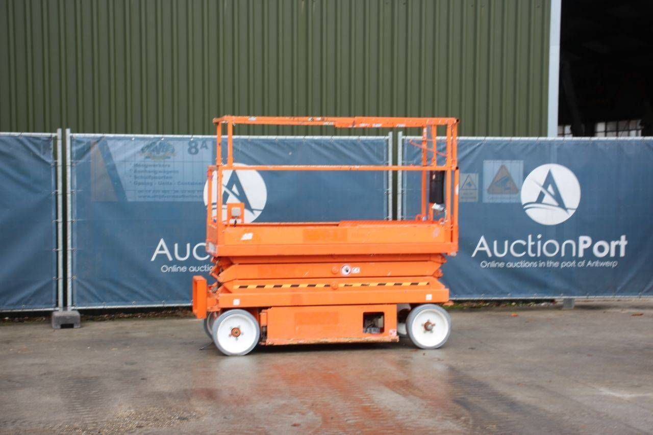 Scissor Lift Skyjack SJ3220 Electric 8.1m 2015