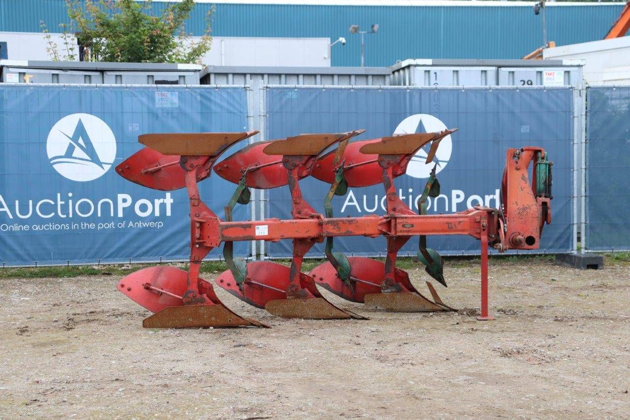 Plough Kverneland VD85