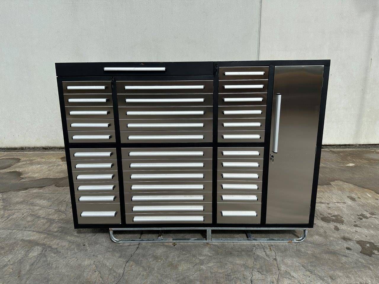 Workshop cabinet AL 21KL-2L-1D New