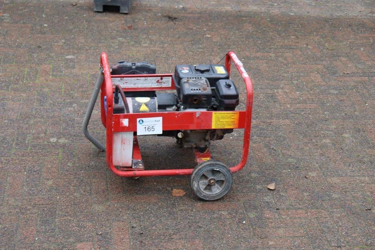 Generator EXPERT 3010