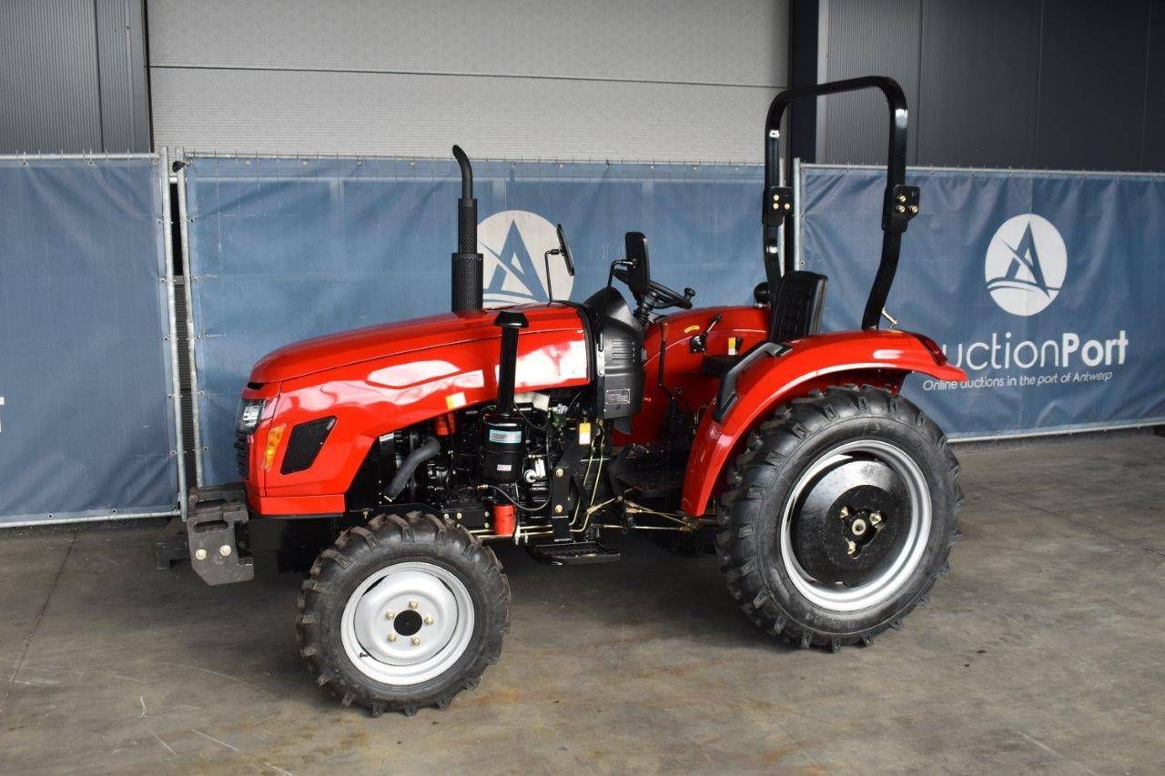 Tractor Huaxia H254 Diesel New