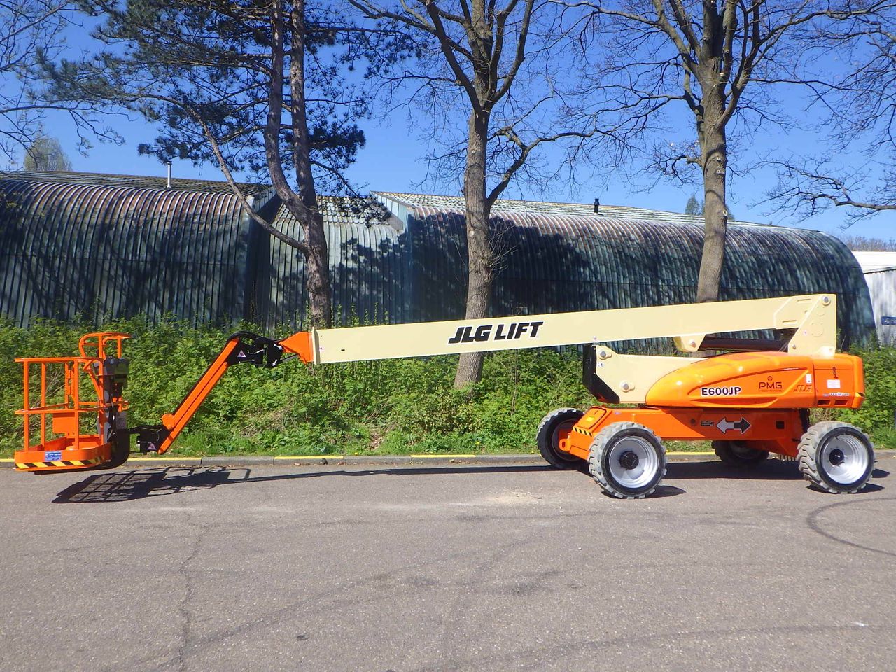 Telescopic boom lift JLG E600JP Electric 20.39m 2015