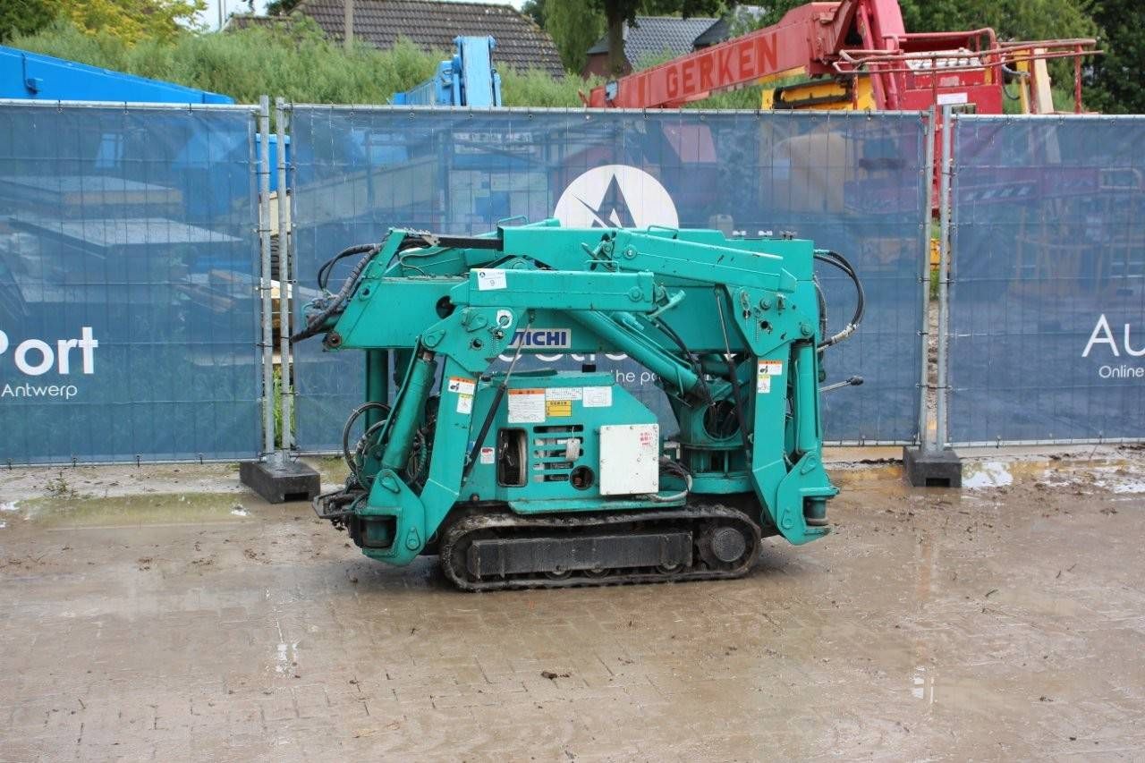 Mini crane Aichi UJ012 Petrol 1996