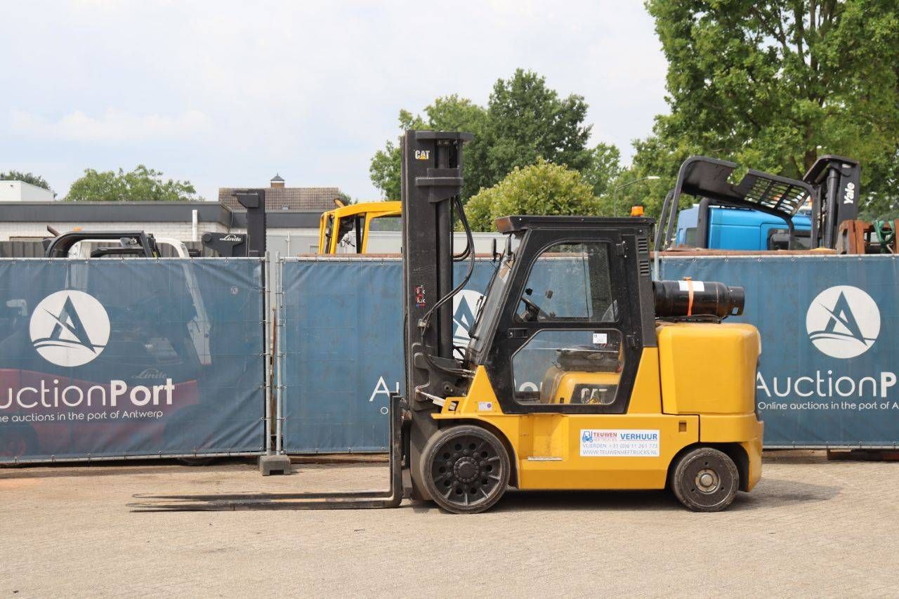 Forklift Caterpillar GC70K5 LPG 6700kg 2013