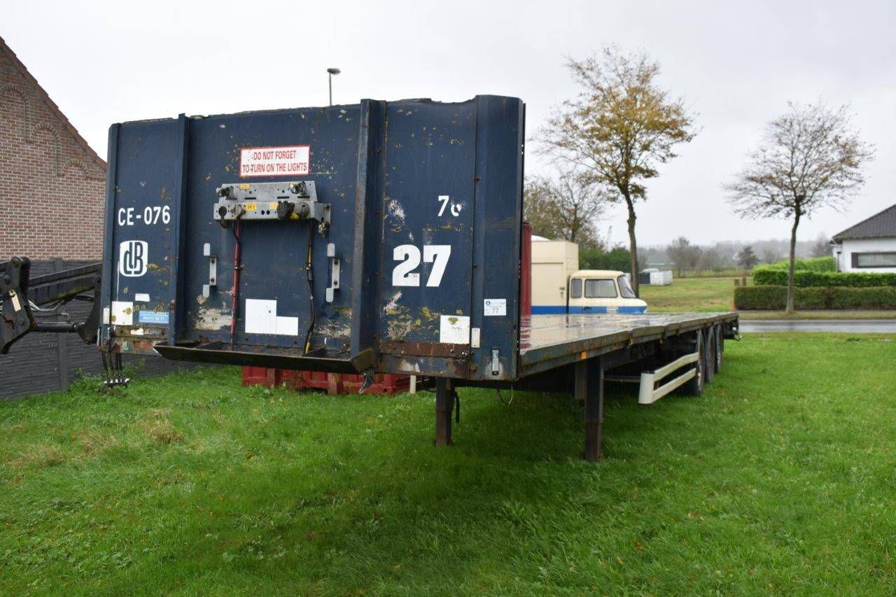 Flat semi-trailer Van Hool 38000kg