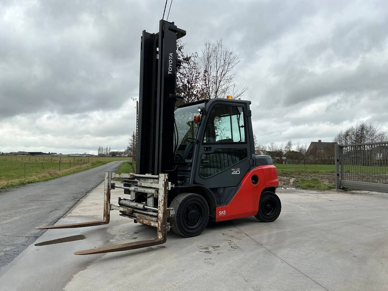 Forklift Toyota 40-8FD35N Diesel 3500kg 5000mm 2015