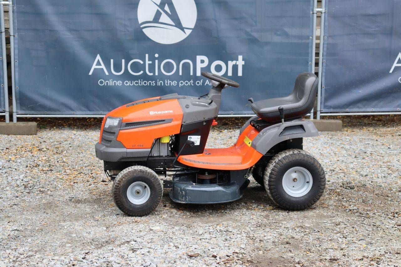 Zitmaaier Husqvarna LT151 Benzine 2011