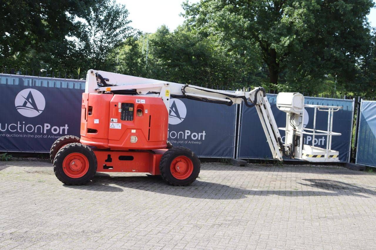 Articulating boom lift Genie Z-34/22 Diesel 8.78m 2013