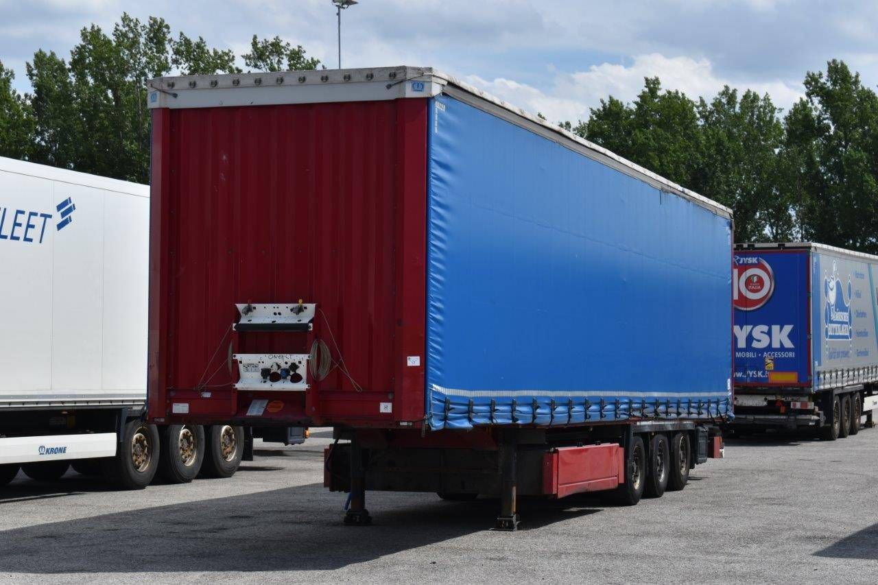 Sliding curtain semi-trailer Krone SD MEGA 2014