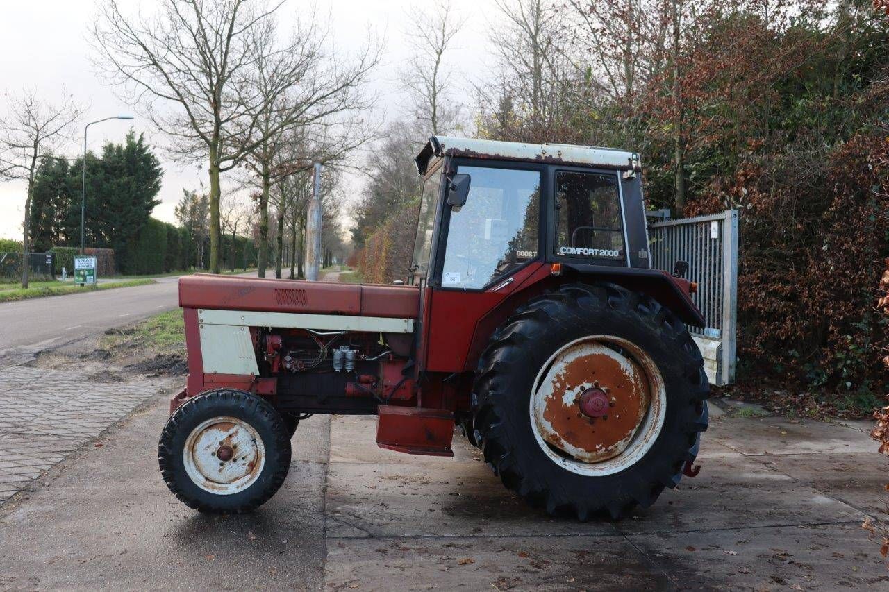 Tractor International 946 S Diesel 85hp (Margin)