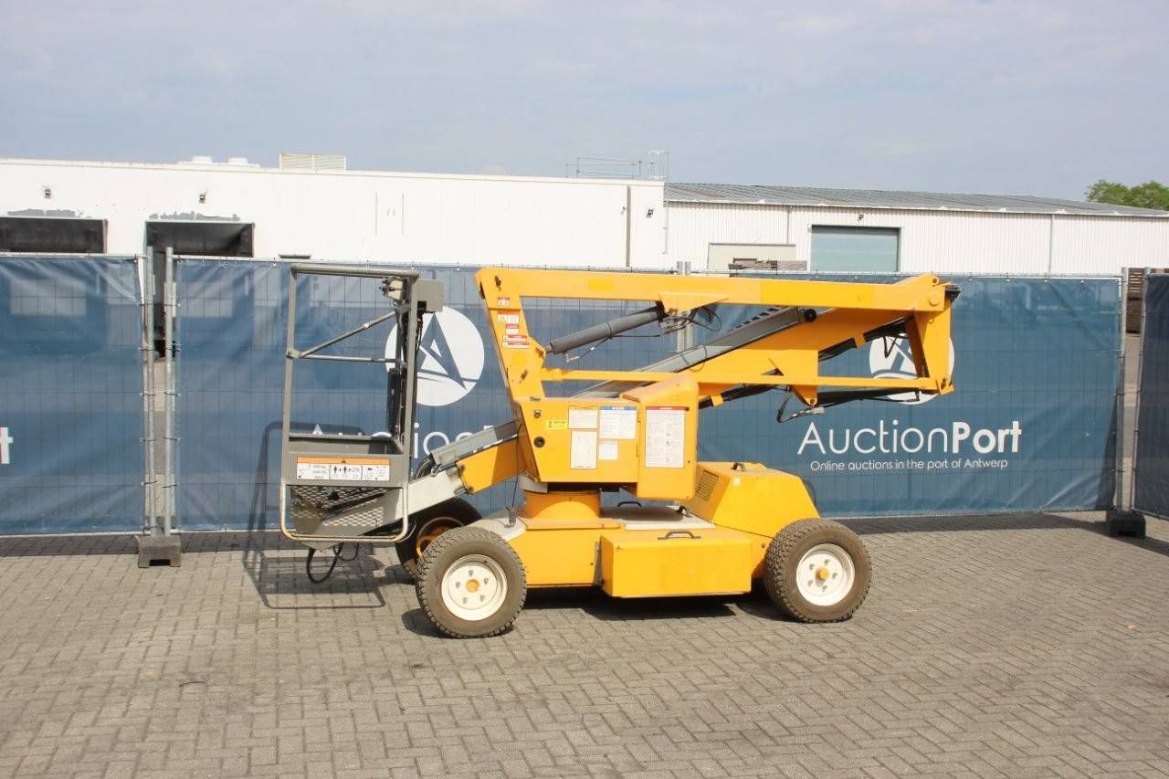 Nifty HR12NDE Hybrid 12.2m Articulated Boom Lift 2011