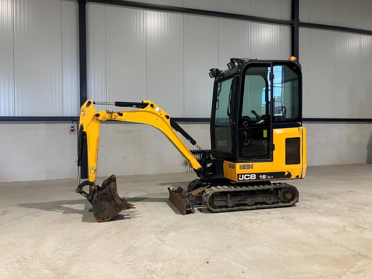 Mini excavator JCB 16C-1 T3 Diesel 2020