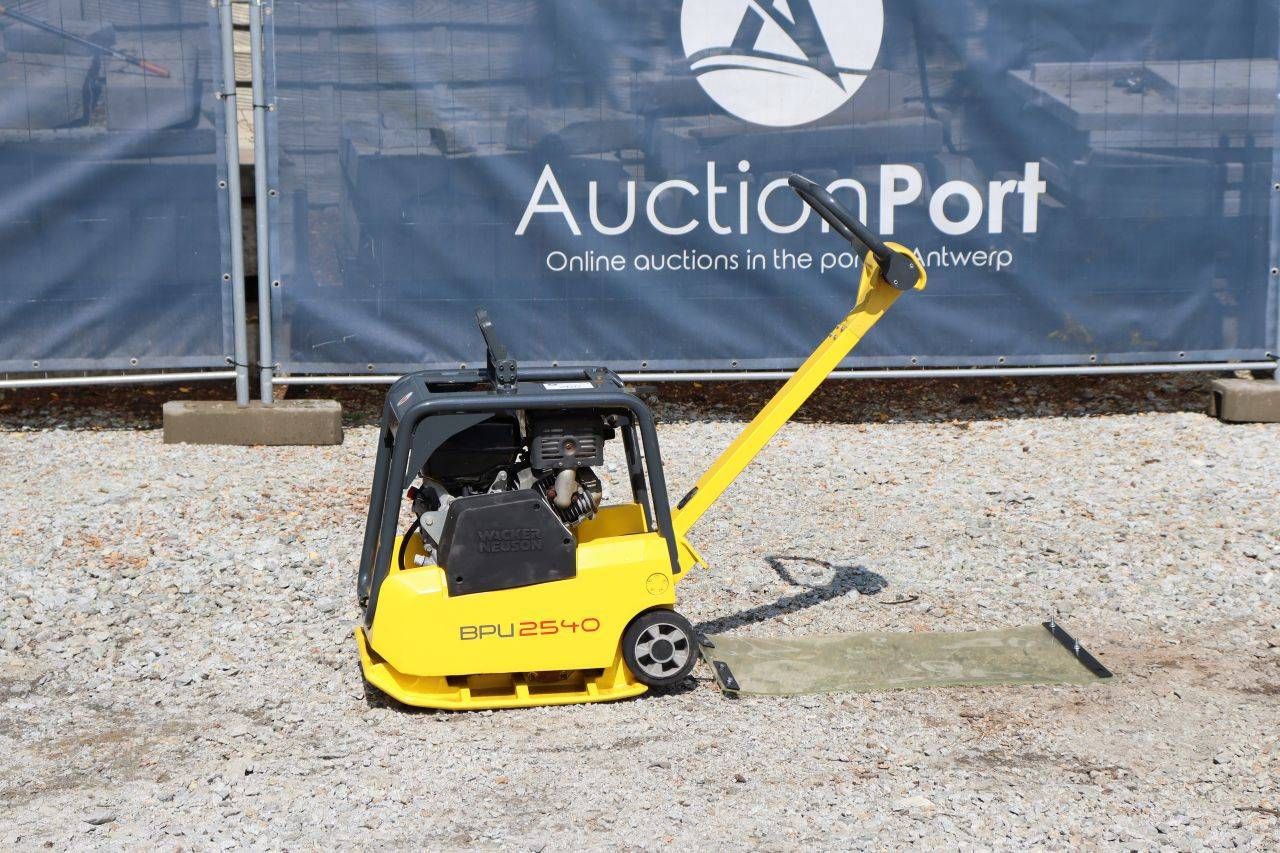 Trilplaat Wacker Neuson BPU2540 Benzine 2012