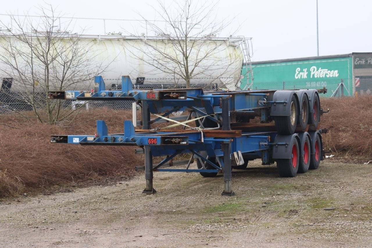 Container chassis HFR SB24 2007 2 pieces