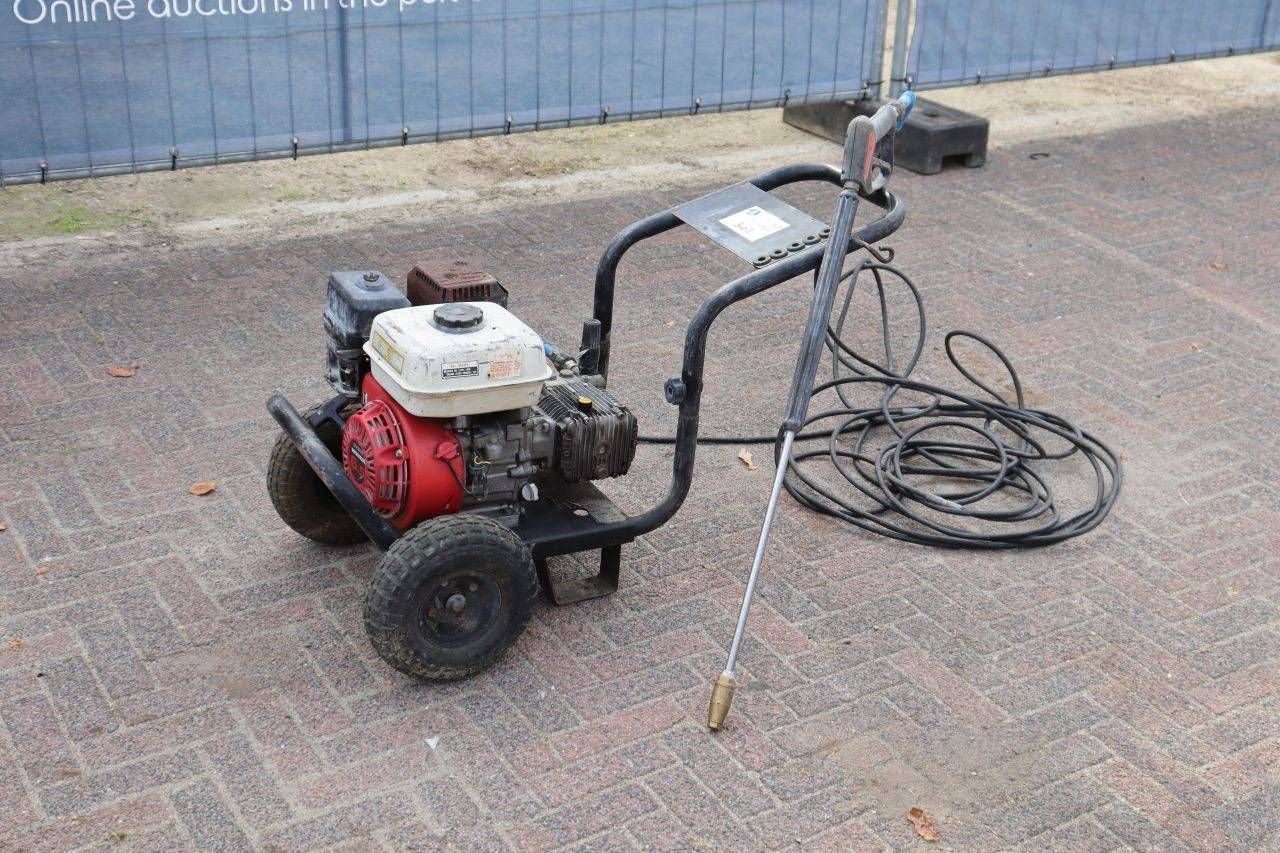 Honda ST-2600 Petrol High-Pressure Cleaner