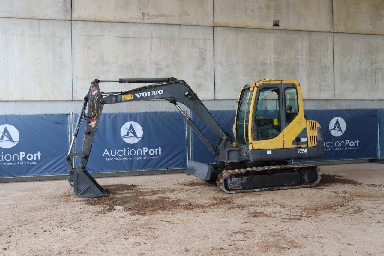 Excavator Volvo EC55B Diesel