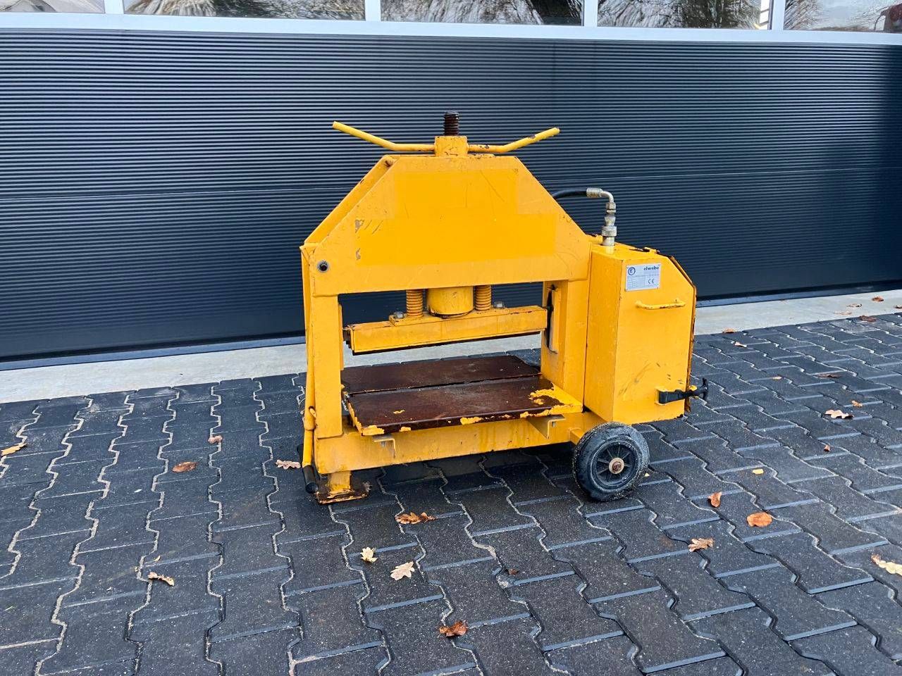 Hydraulic Stone Cutter Elwebo HTK 050 HYDR Electric 2001