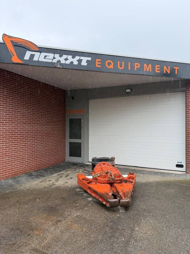 Concrete crusher CW30