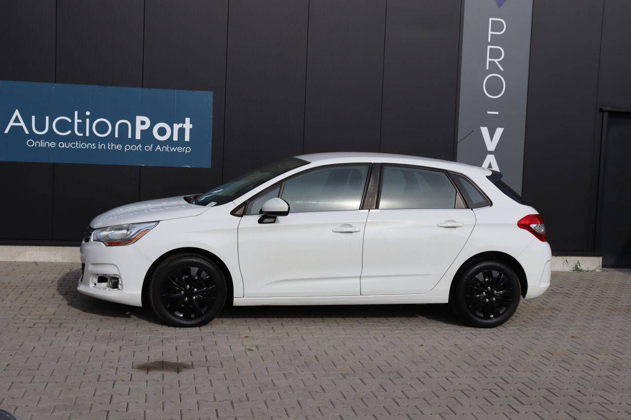 Autovettura Citroën C4 Hatchback Diesel 92 CV