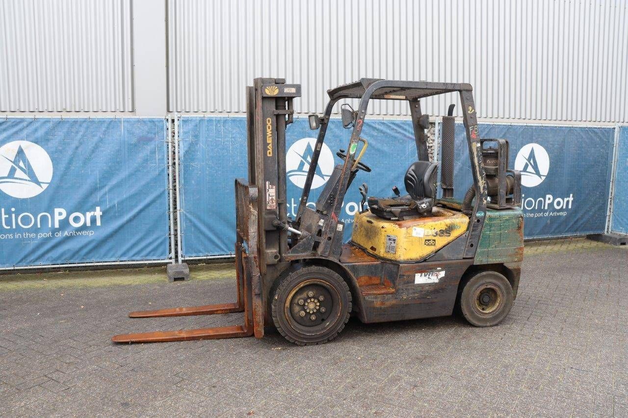 Forklift TVH Daewoo D33S Diesel 3250kg 3.23m 2005